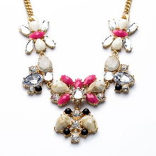 女人飾界 酒紅色花朵吊墜鑲寶石項(xiàng)鏈，歐美時尚飾品直銷精選